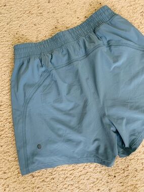 Lululemon pace breaker shorts 5”